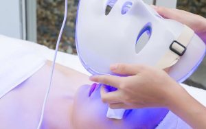 Hấp trắng da mặt là gì: quy trình, tác dụng và lưu ý