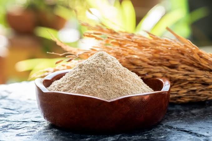 Tắm trắng bằng cám gạo: thành phần và cách dùng an toàn