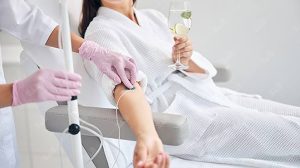Tắm trắng hay truyền trắng: tư vấn bác sĩ da liễu