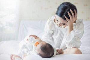 Sau sinh tắm gì cho trắng da? Các cách tắm trắng hiệu quả
