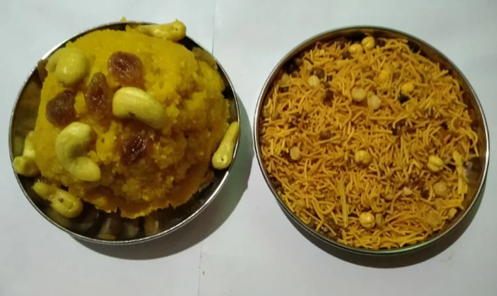 turmeric powder bath, DIY turmeric whitening rinse, natural turmeric spa treatme