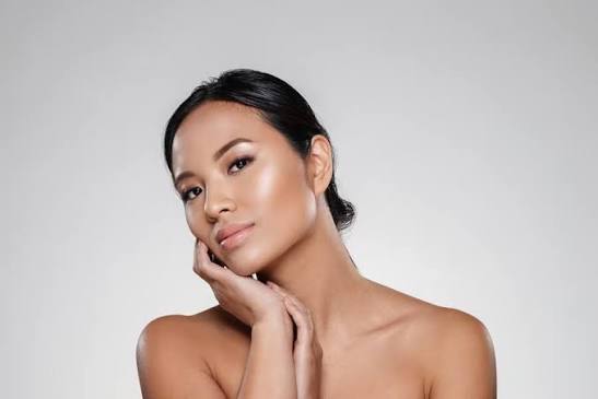 Cách dưỡng trắng da body cho da ngăm đen hiệu quả