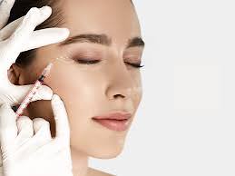 Liệu trình truyền trắng (5–10 buổi) dao động 80–100 triệu đồng (khoảng 8–10 triệu đồng/buổi), có chi phí cao hơn hẳn so với tiêm meso.