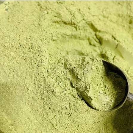 Vitamin K trong đậu xanh giúp co bền mạch máu, giảm ứ huyết dưới da và kháng viêm phục hồi, từ đó cải thiện vẻ tươi sáng, rạng rỡ cho da.